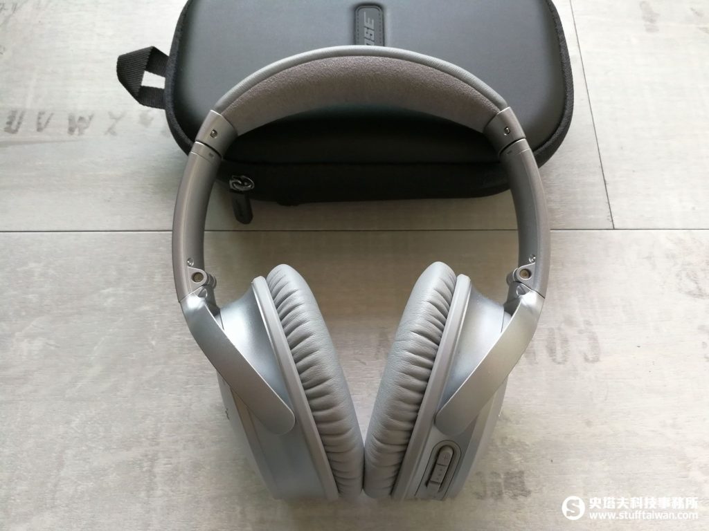 Bose QuietComfort 35耳罩式降噪耳機外觀