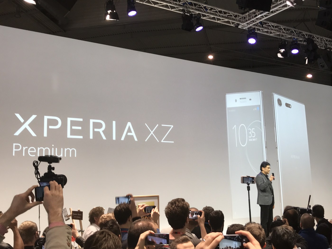 Sony Xperia XZ Premium、XZs升級亮相！導入4K HDR顯示、超慢動作攝影