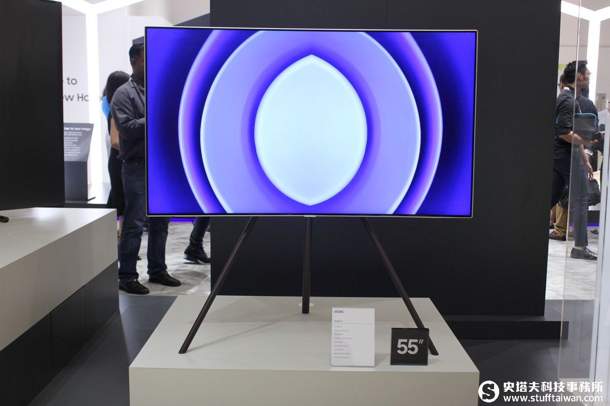 Samsung QLED TV電視畫質突破極限！客廳中最美的藝術品