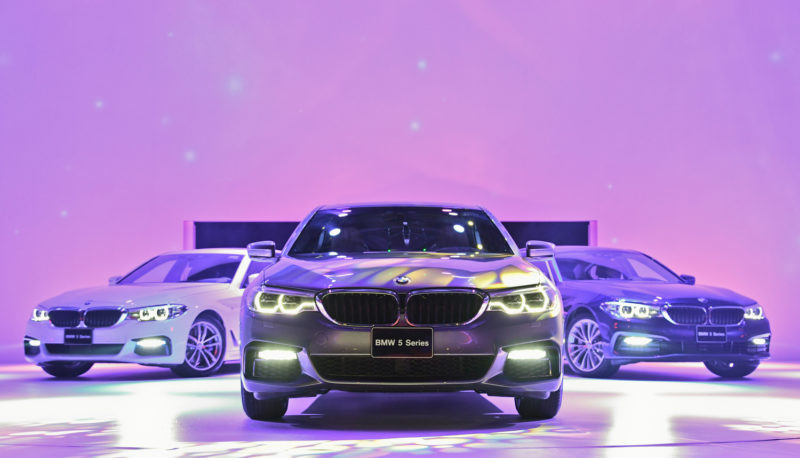 少年董仔該換車了！第七代BMW全新大5系列霸氣登場