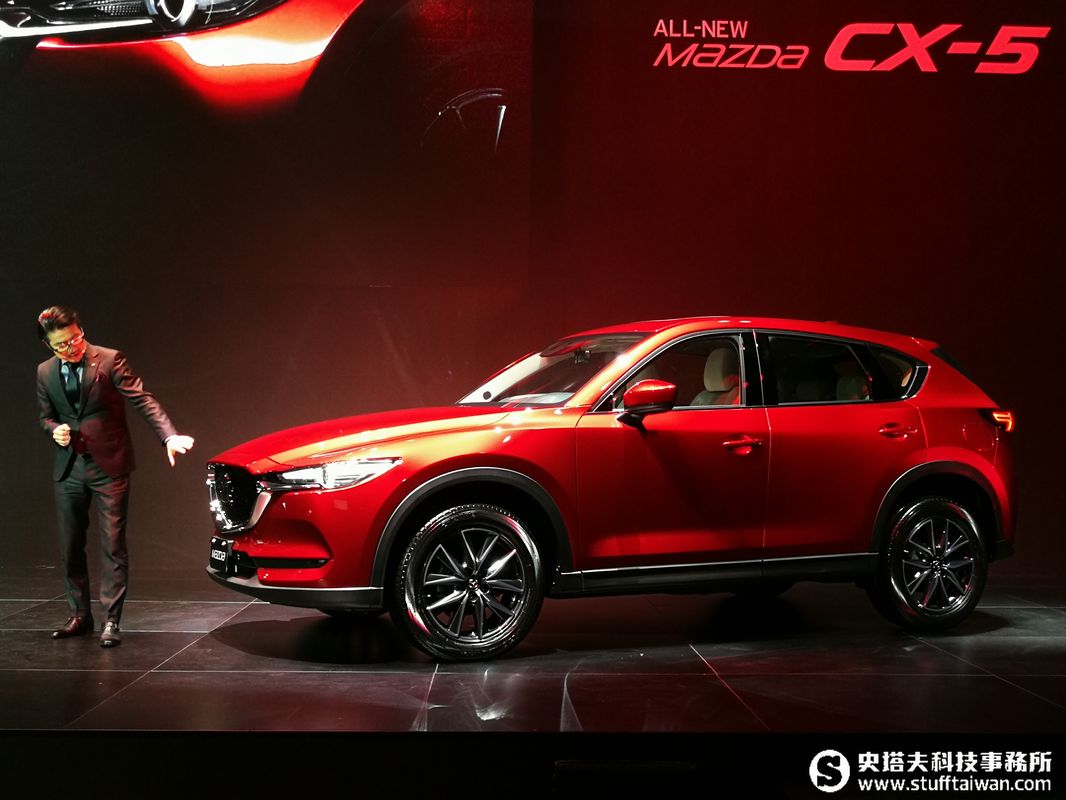 MAZDA CX-5全新改款上市：純日系、熱血魂動紅開上路讓人羨慕吧！