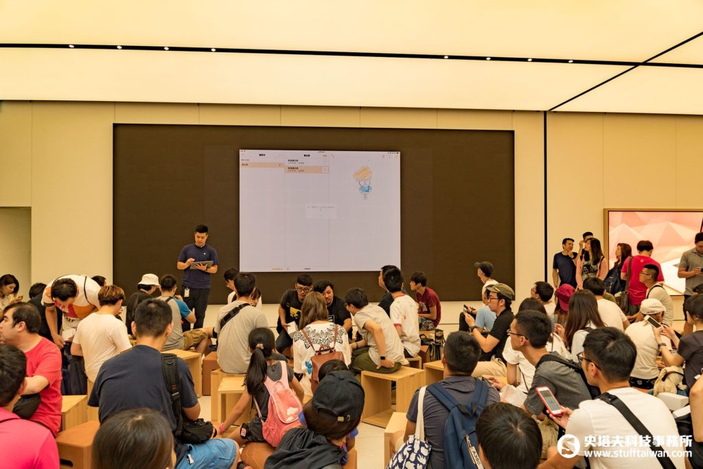 Apple台北101直營店Today at Apple課程進行中