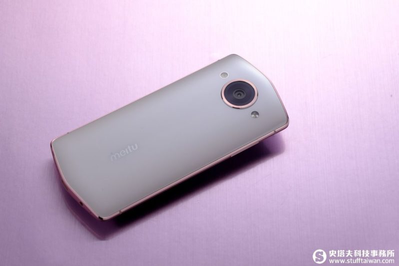 Meitu M8測試：爭奪自拍神器寶座