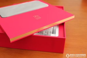 OPPO R11熱力紅開箱：跟這盛夏豔陽一起走跳