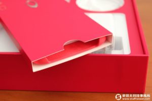 OPPO R11熱力紅開箱：跟這盛夏豔陽一起走跳