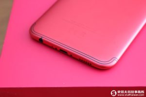 OPPO R11熱力紅開箱：跟這盛夏豔陽一起走跳