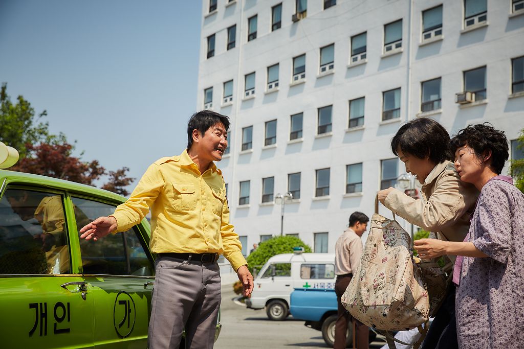 【我只是個計程車司機A Taxi Driver】觀後影評：讓人哭紅眼眶的好電影