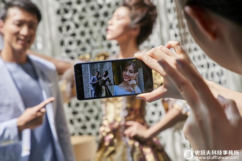 重生後的初旗艦！NOKIA 8登台雙色雙拍有看頭