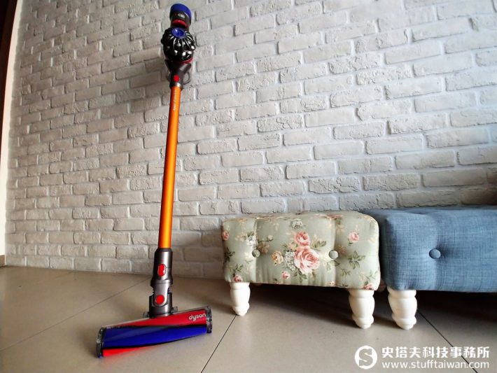 Dyson V8 Absolute+試用：它能解決你家中的清潔大小事嗎？