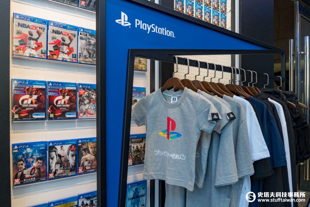 PlayStation新型態概念店商品陳列架