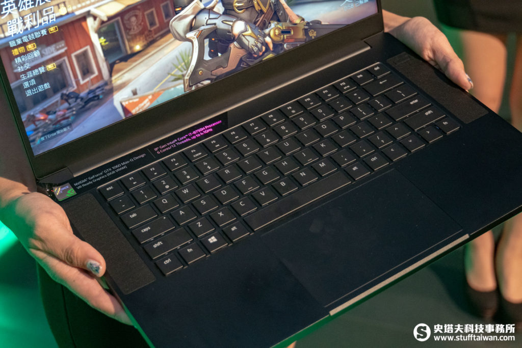 Razer Blade 15 Base Model電競筆電鍵盤