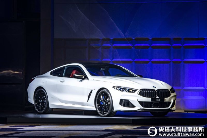 BMW M850i xDrive雙門跑車時尚俐落！神一般的降臨678萬起